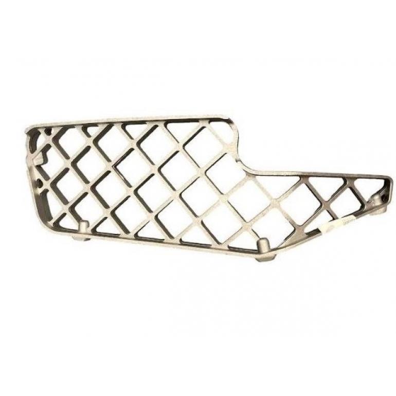 UPPER STEP TREAD PLATE PASSENGER SIDE LH