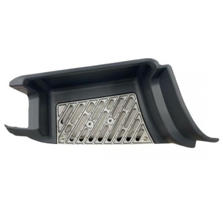 GREY LOWER STEP SURROUND & TREAD PLATE PASSENGER SIDE LH