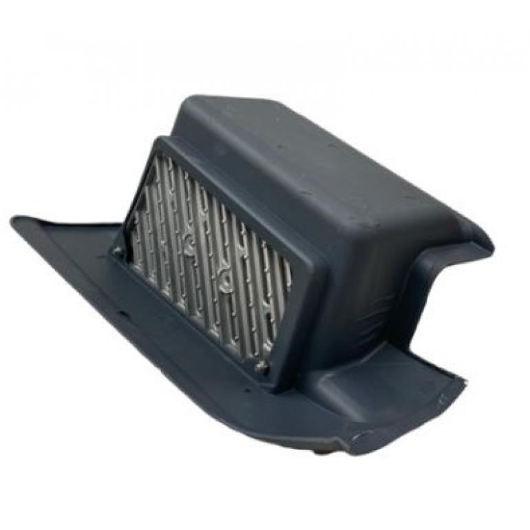 GREY LOWER STEP SURROUND & TREAD PLATE PASSENGER SIDE LH