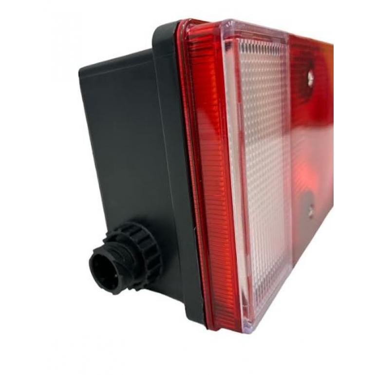 REAR COMBINATION LAMP DRIVER SIDE RH