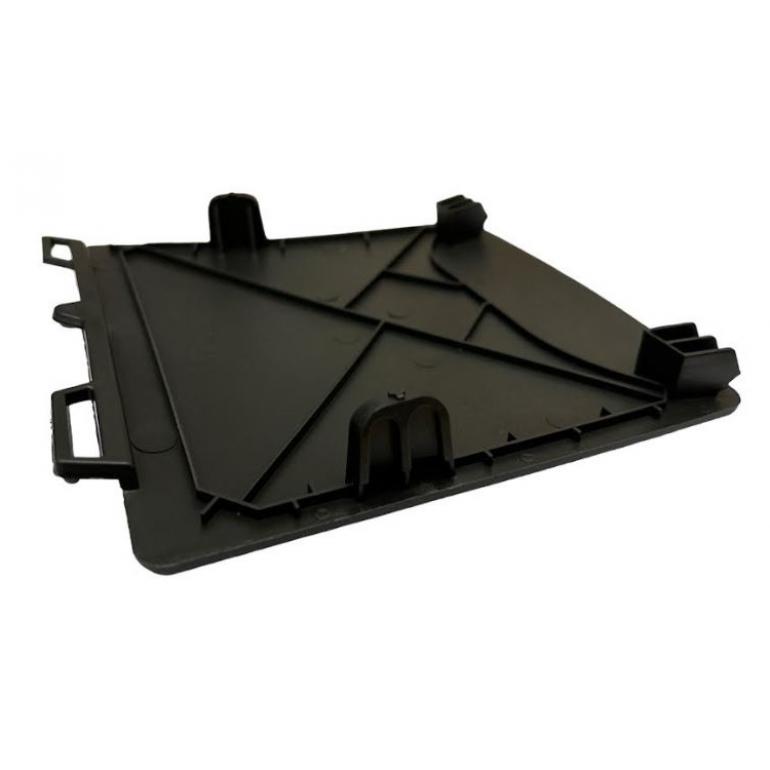 LOWER SURROUND STEP INFILL COVER PANEL DRIVER SIDE RH