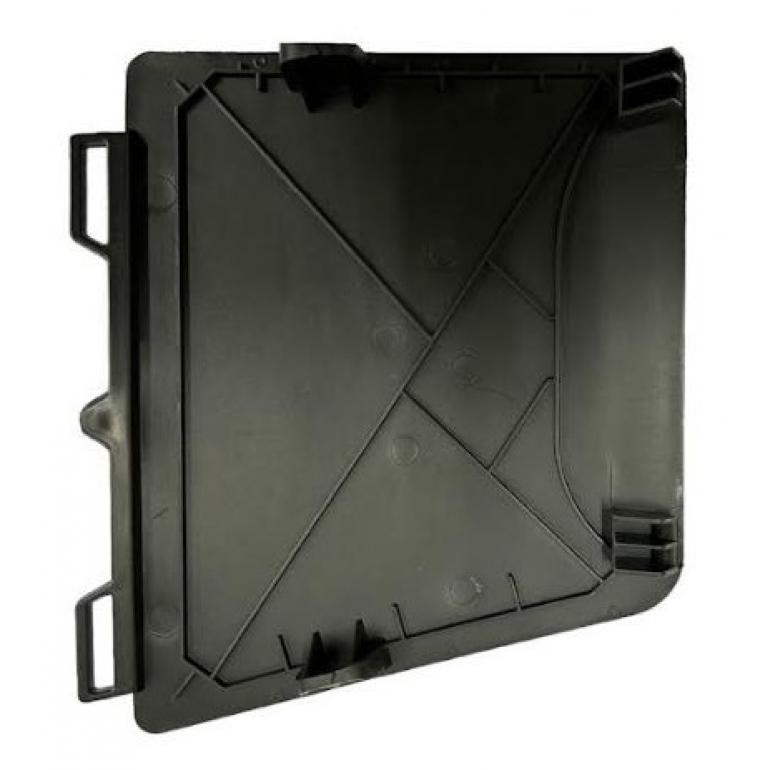 LOWER SURROUND STEP INFILL COVER PANEL PASSENGER SIDE LH