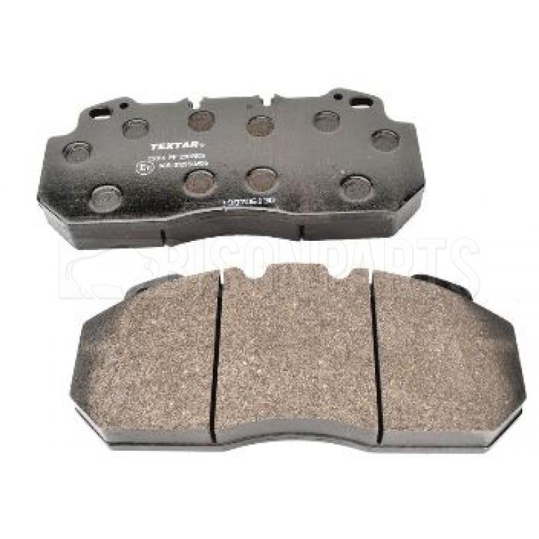 FRONT BRAKE PAD AXLE SET