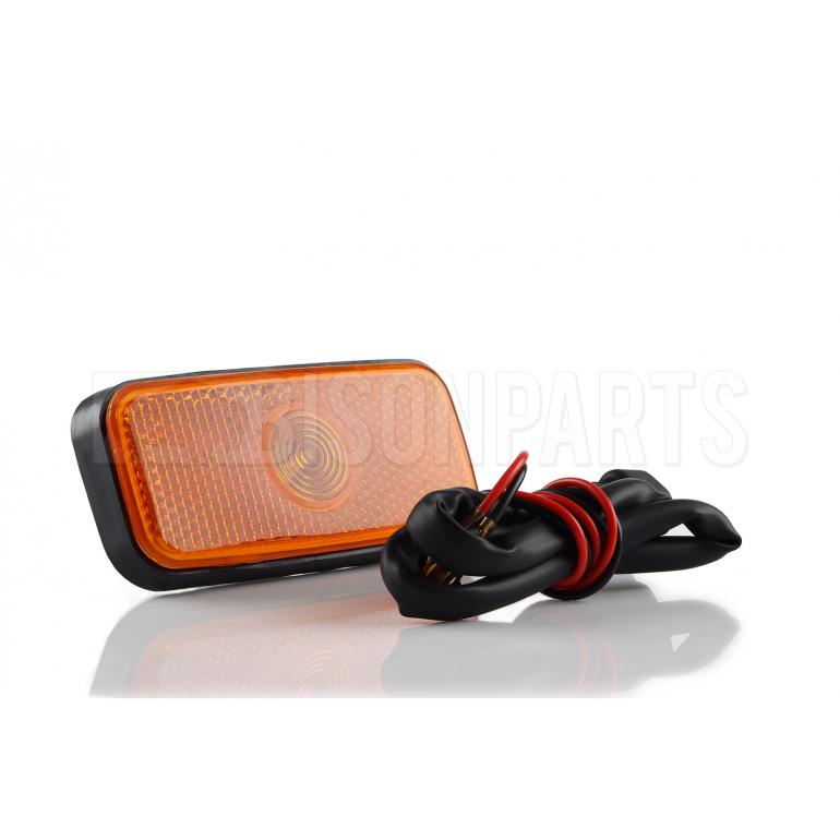 AMBER SIDE MARKER LAMP FITS RH OR LH