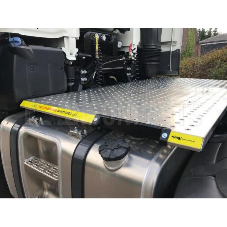 CHASSIS CATWALK SYSTEM