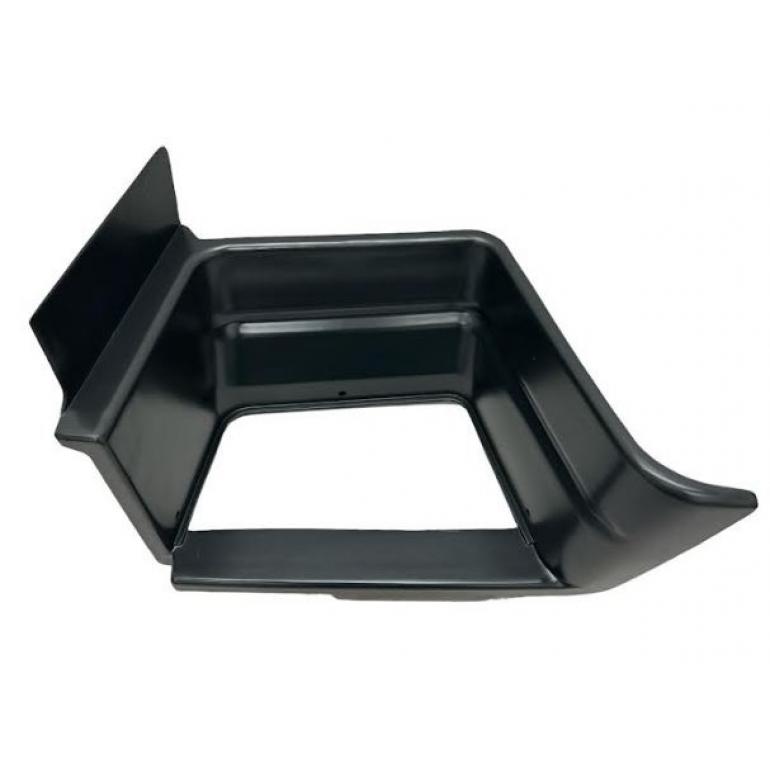 LOWER STEP SURROUND PASSENGER SIDE LH