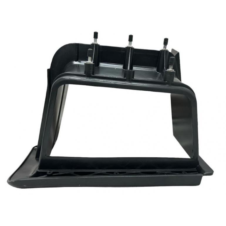 LOWER STEP SURROUND PASSENGER SIDE LH