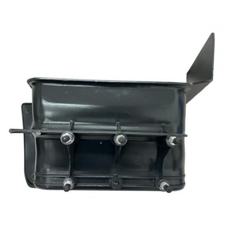 LOWER STEP SURROUND PASSENGER SIDE LH