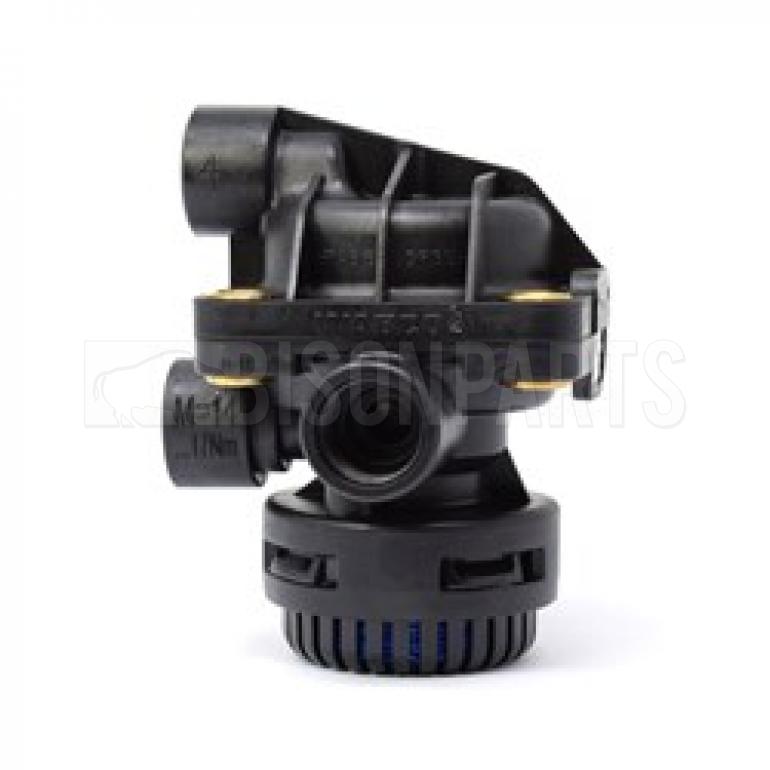 RELAY VALVE