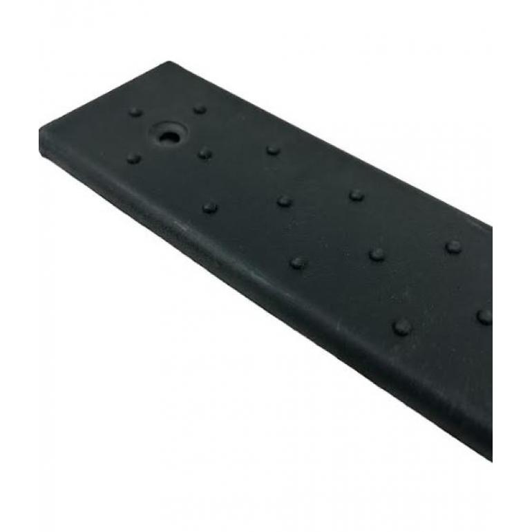 FRONT BUMPER TREAD PLATE