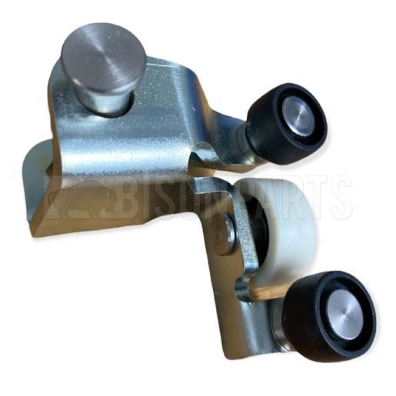 SIDE LOADING DOOR MIDDLE ROLLER RUNNER PASSENGER SIDE LH
