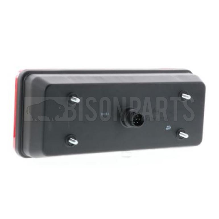 REAR COMBINATION LAMP PASSENGER SIDE LH