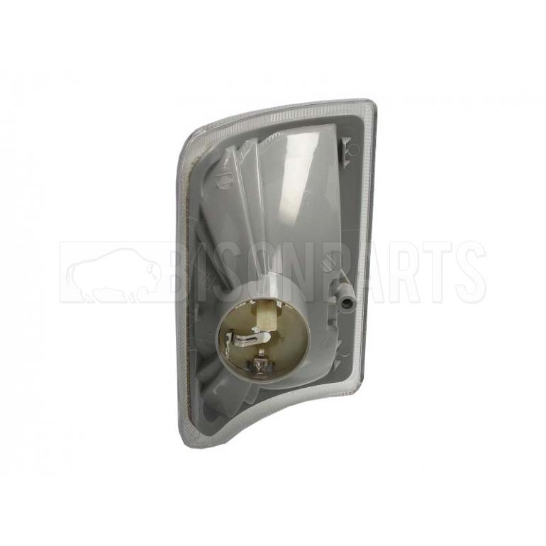 FRONT CLEAR INDICATOR FITS RH OR LH
