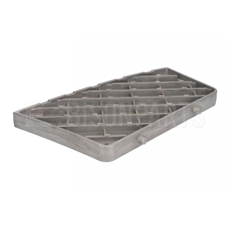 'METAL LOWER STEP SURROUND TREAD PLATE FITS RH OR LH