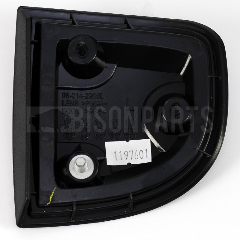 PICKUP REAR RED REFLECTOR PASSENGER SIDE LH