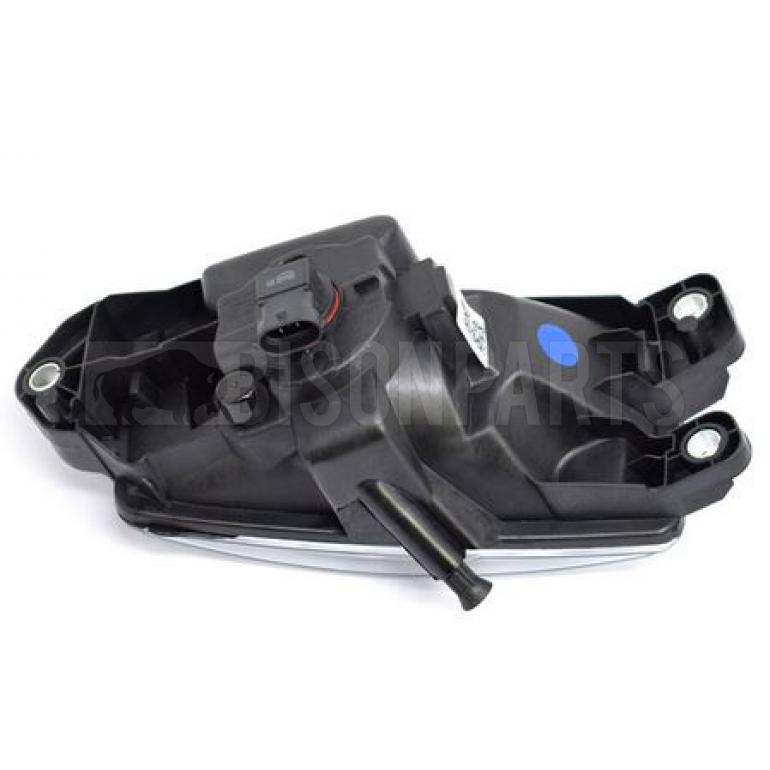 FRONT FOG LAMP PASSENGER SIDE LH