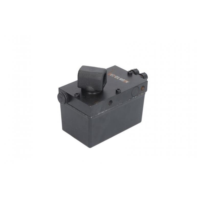 HYDRAULIC CAB TILT PUMP