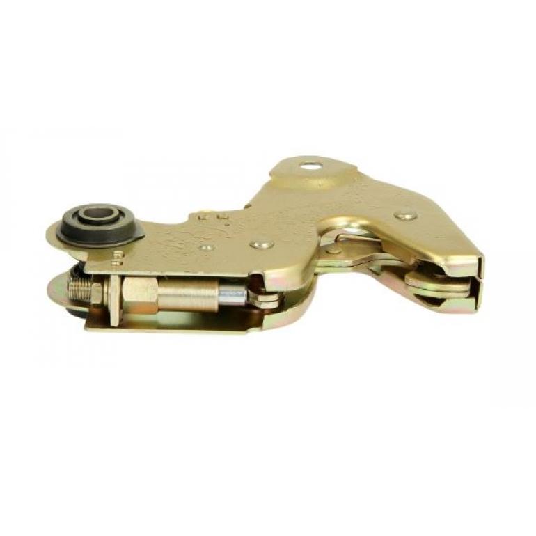 CAB LOCKING MECHANISM WITH SENSOR SWITCH