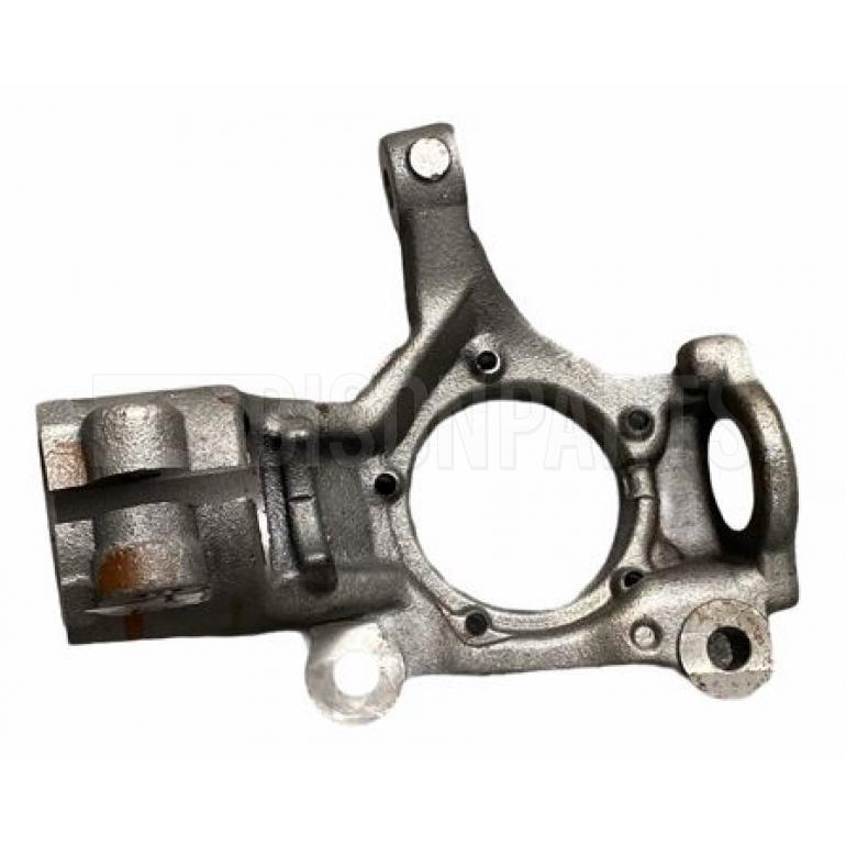 FRONT HUB KNUCKLE DRIVER SIDE RH