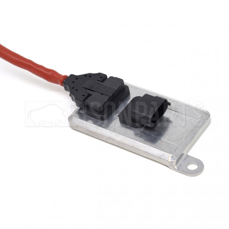 EXHAUST GAS NOx SENSOR BEFOTE THE CAT