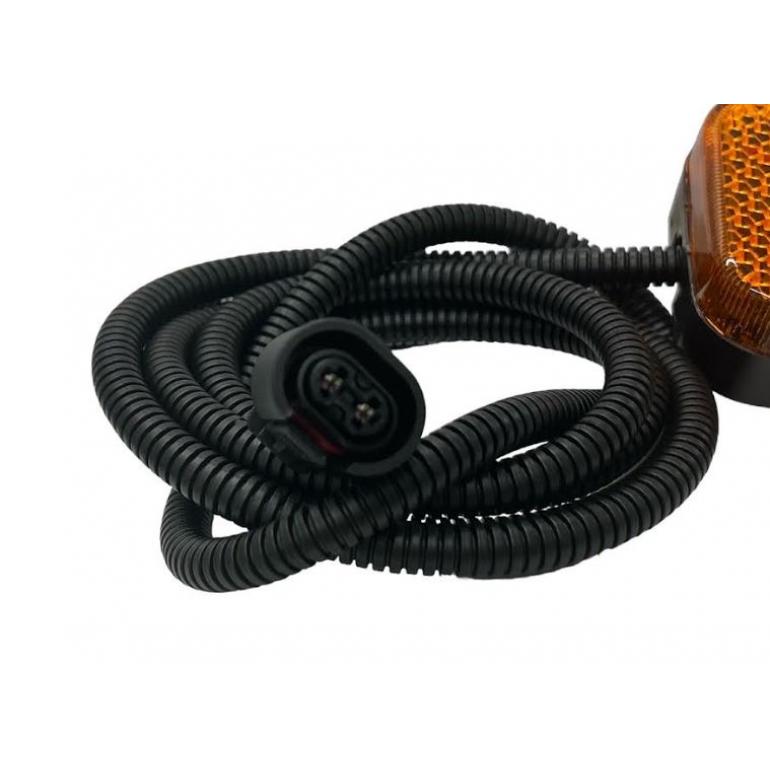 LED AMBER SIDE MARKER LAMP (VERTICAL BOLT TYPE)