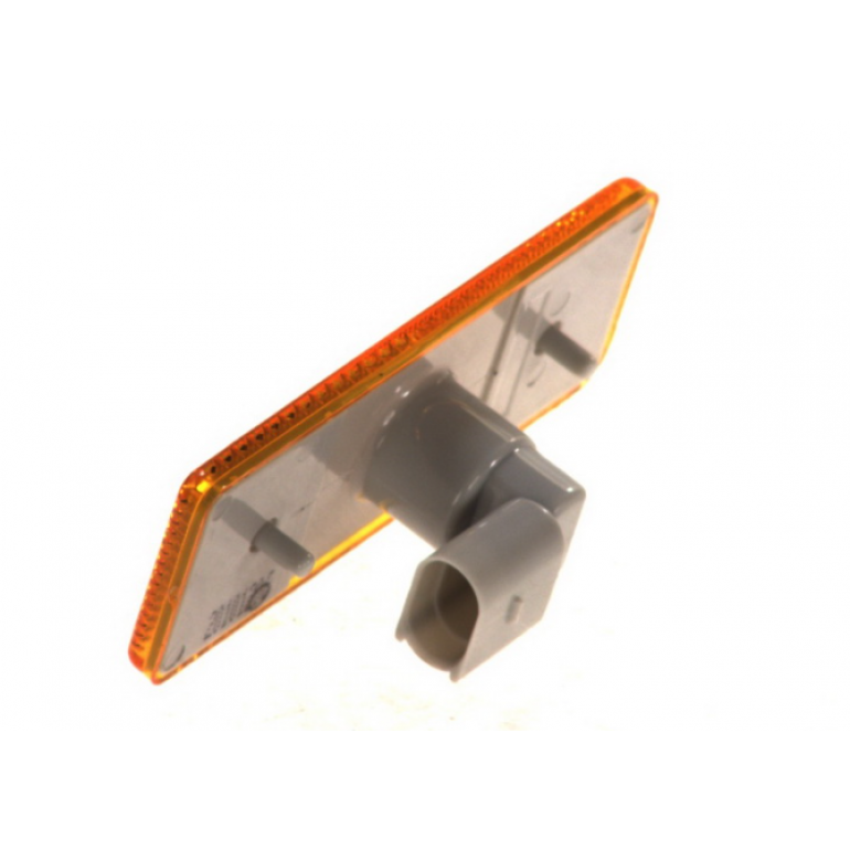 LED AMBER SIDE MARKER LAMP WITH REAR OVAL PLUG