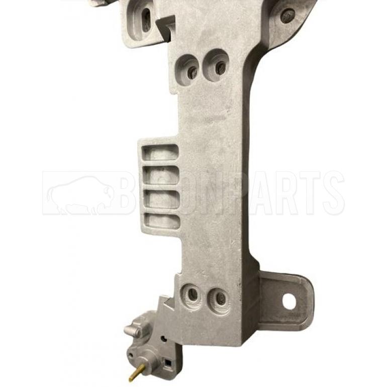 LOWER STEP SUPPORT BRACKET PASSENGER SIDE LH
