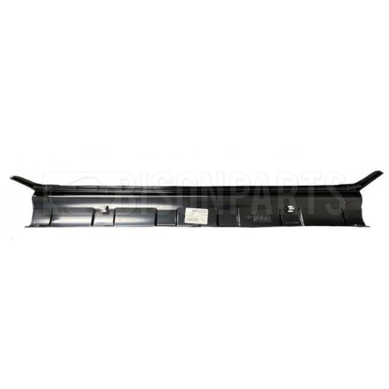 PLASTIC FRONT BUMPER CENTRE PANEL SECTION