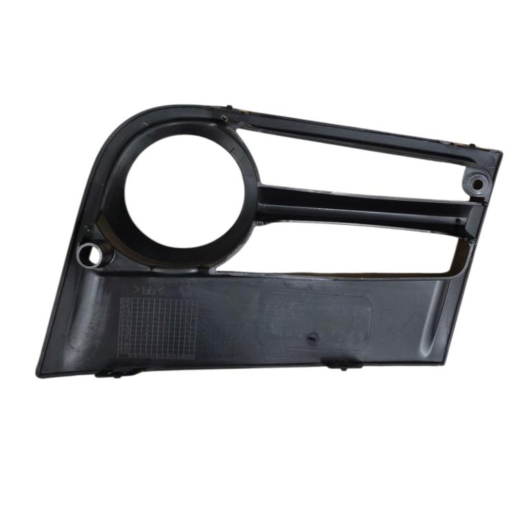 FOG LAMP SURROUND BEZEL PASSENGER SIDE LH