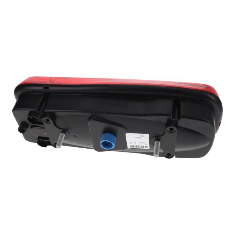 REAR COMBINATION LAMP PASSENGER SIDE LH