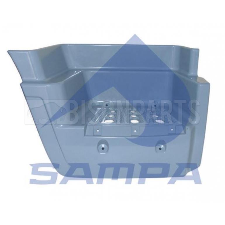 LOWER STEP SURROUND DRIVER SIDE RH