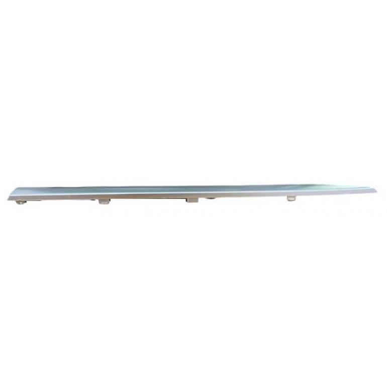 PAINTED SILVER FRONT PANEL UPPER LOGO TRIM