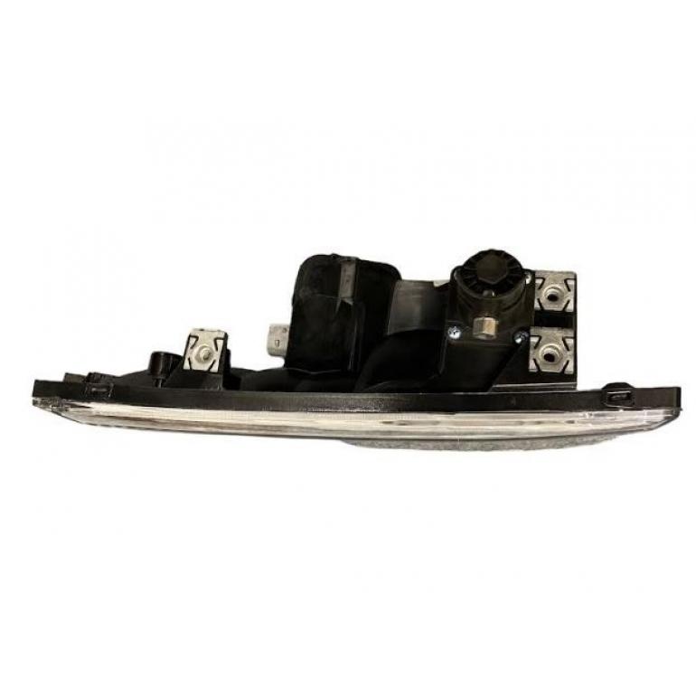 LED FRONT GILLE PANEL SPOTLAMP DRIVER SIDE RH