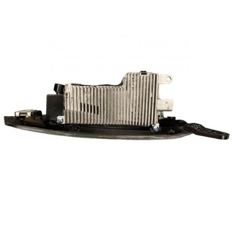 LED FRONT GILLE PANEL SPOTLAMP DRIVER SIDE RH