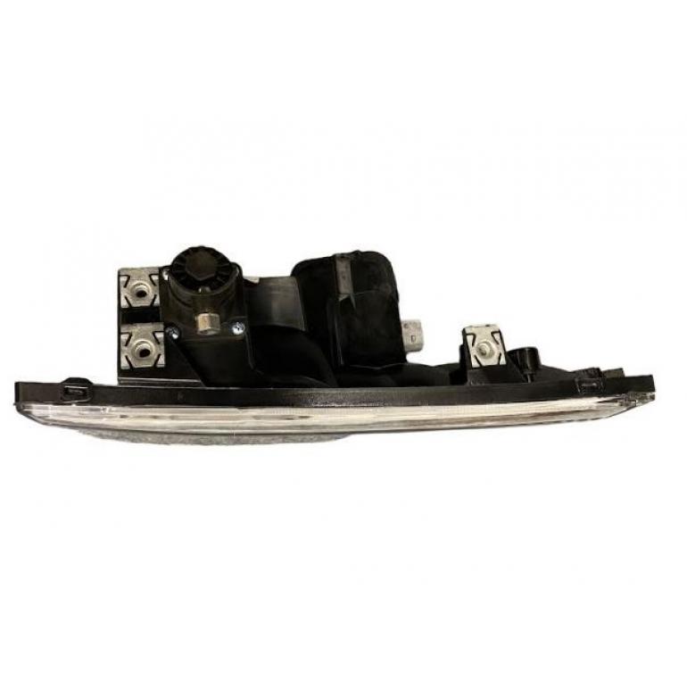 LED FRONT GILLE PANEL SPOTLAMP PASSENGER SIDE LH