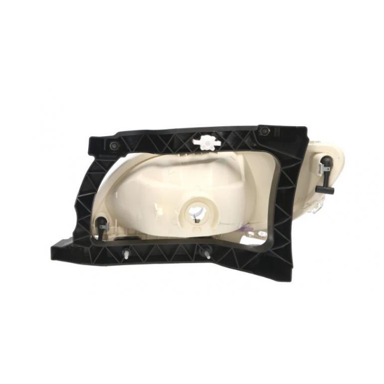 FRONT FOG LAMP DRIVER SIDE RH