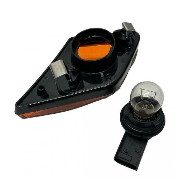 AMBER SIDE REPEATER LAMP DRIVER SIDE RH