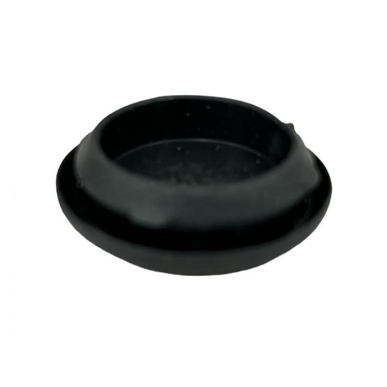 LOWER STEP SURROUND LOWER PLUG COVER FITS RH OR LH