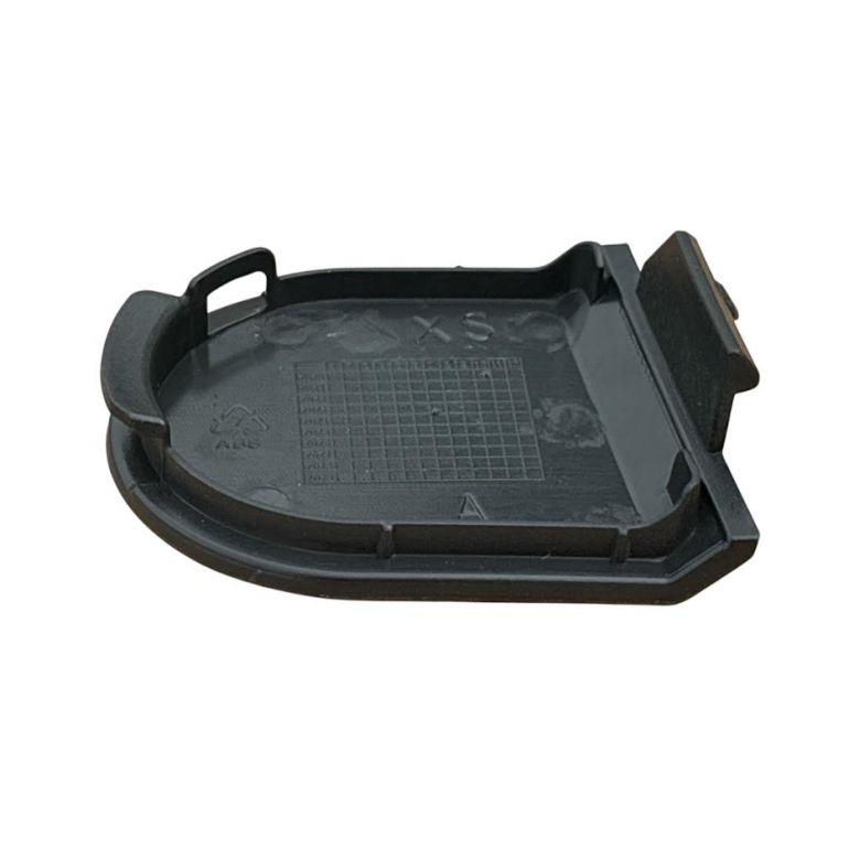 'HIGH BUMPER CENTRE CAP PASSENGER SIDE LH