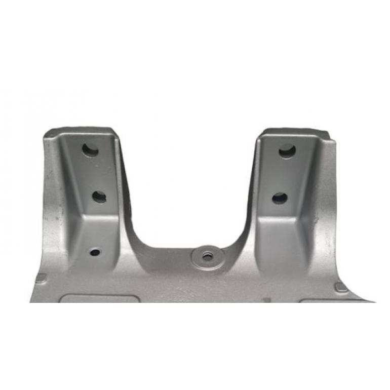 MUDGUARD SUPPORT BRACKET DRIVER SIDE RH