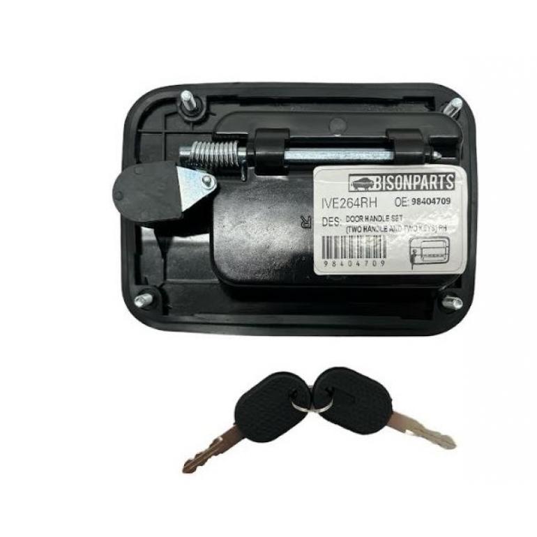 FRONT OUTER DOOR HANDLE & LOCK DRIVER SIDE RH