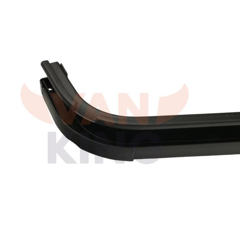 RH SLIDING DOOR ROLLER GUIDE, LONG WHEELBASE
