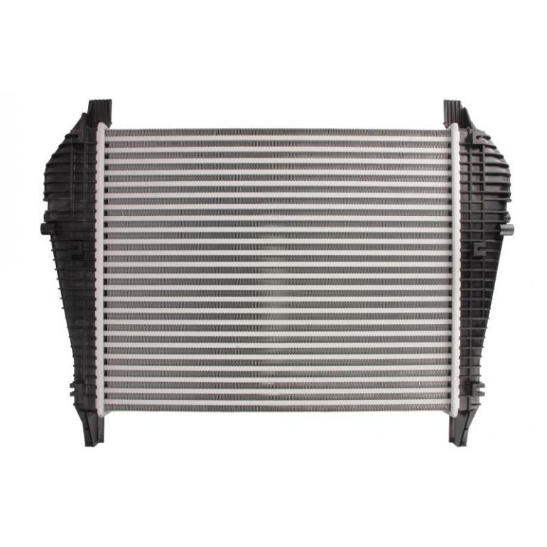 CHARGE AIR INTERCOOLER