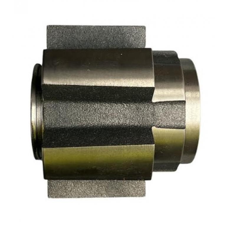 REAR WHEEL HUB FITS RH OR LH