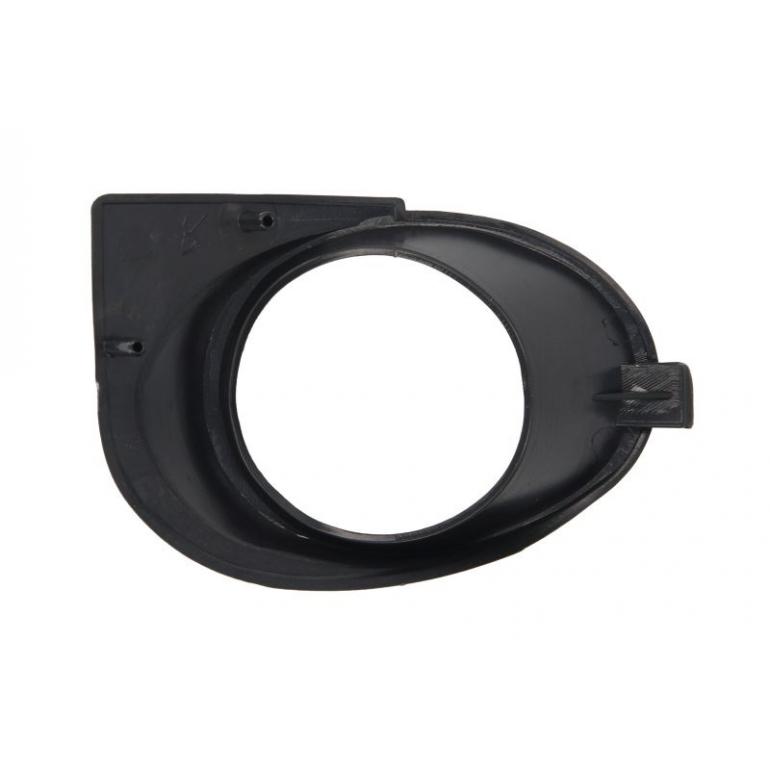 FRONT FOG LAMP SURROUND BEZEL PASSENGER SIDE LH