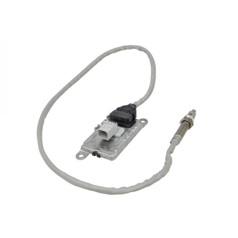 EXHAUST GAS NOx SENSOR BEFORE THE CATALYST