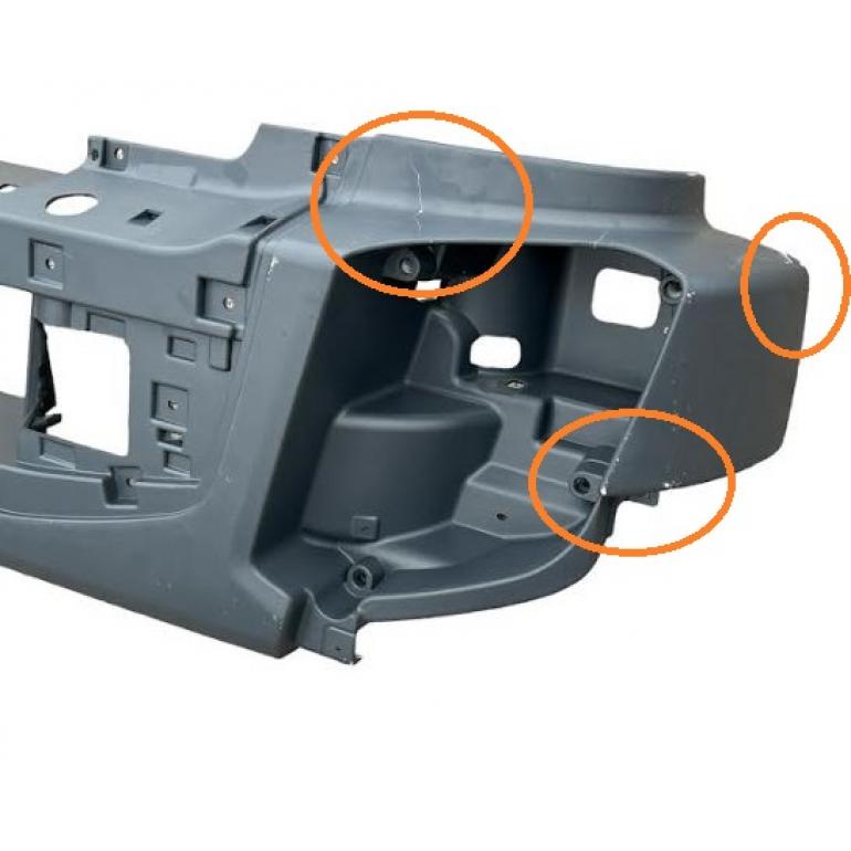 FRONT BUMPER STEP & GRILLE SURROUND PANEL