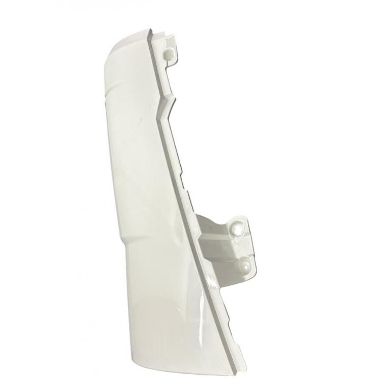 CORNER DEFLECTOR PANEL DRIVER SIDE RH
