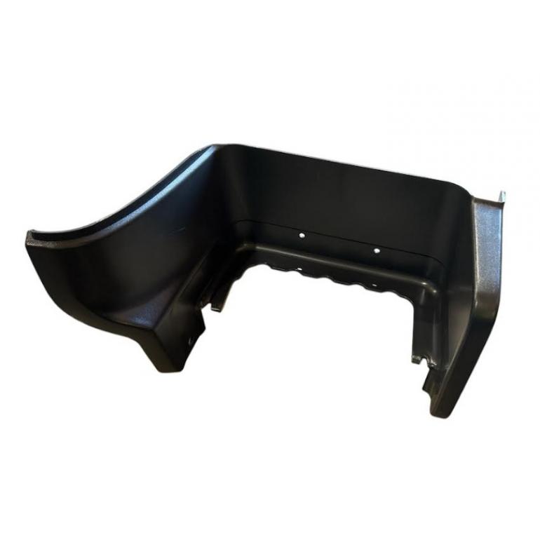 LOWER STEP SURROUND DRIVER SIDE RH