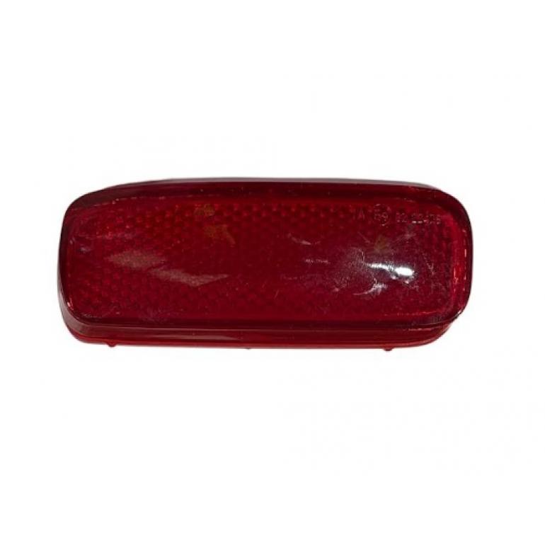 REAR RED BUMPER REFLECTOR PASSENGER SIDE LH